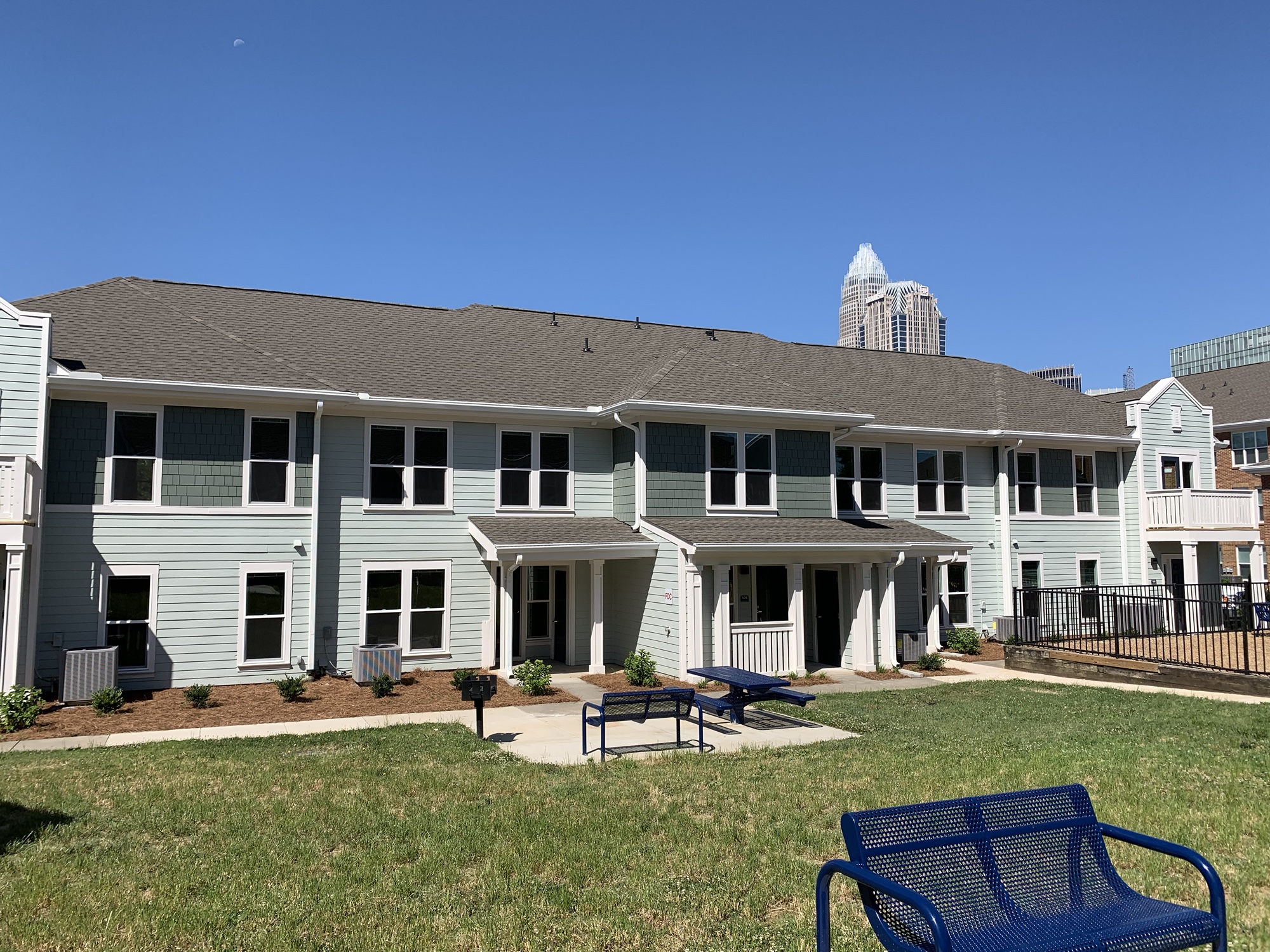 Cleveland Construction Completes Renovations at First Ward Apartments Charlotte